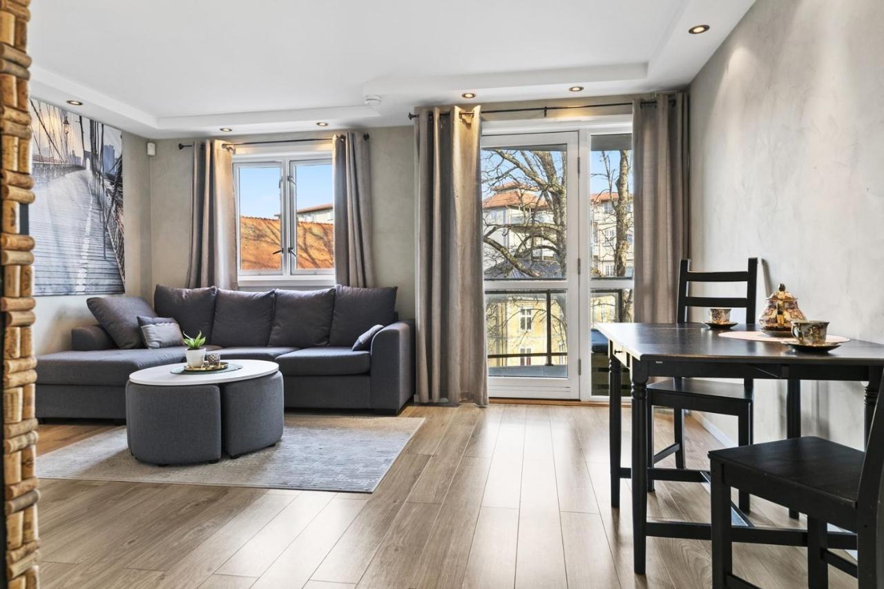 Mitt Hotell Apartments Moss Bagian luar foto