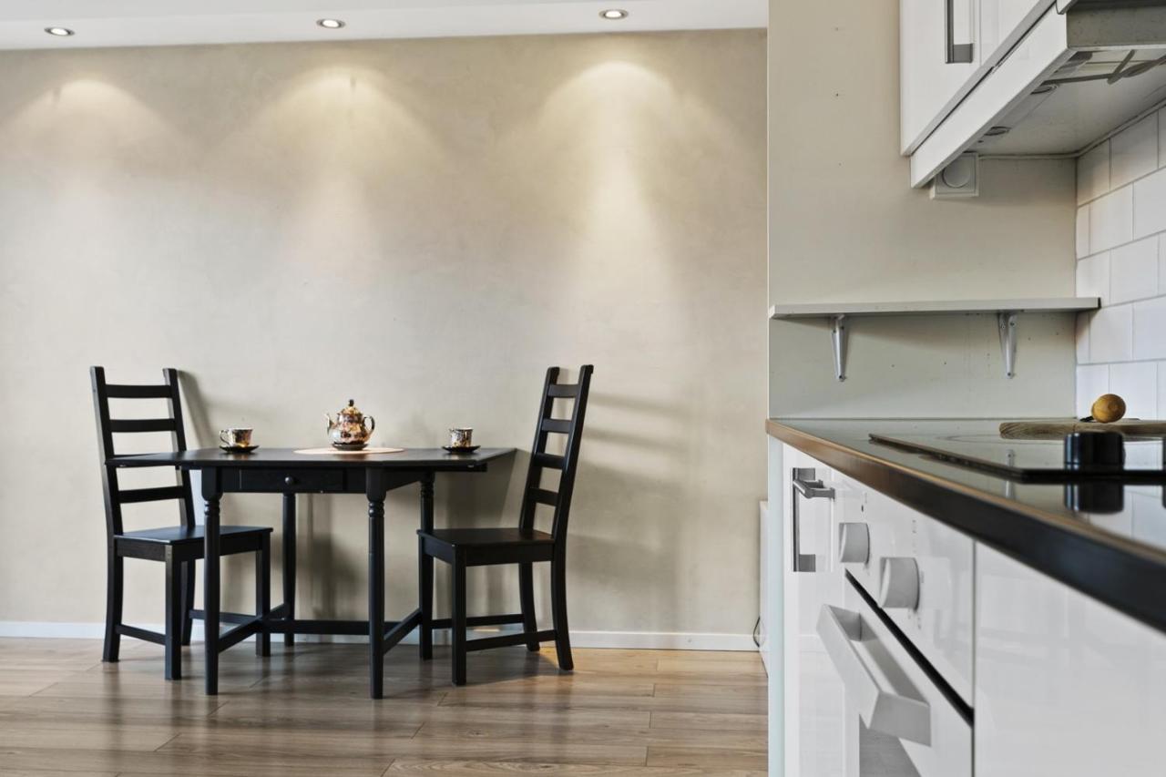 Mitt Hotell Apartments Moss Bagian luar foto